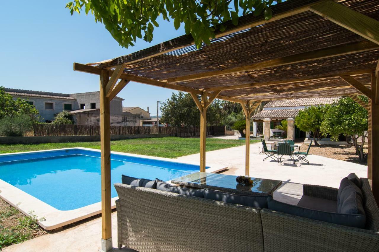 Valls Villa *